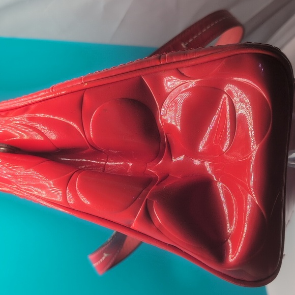 Coach-Coral Patent Leather-Handbag Not Red - Picture 5 of 11